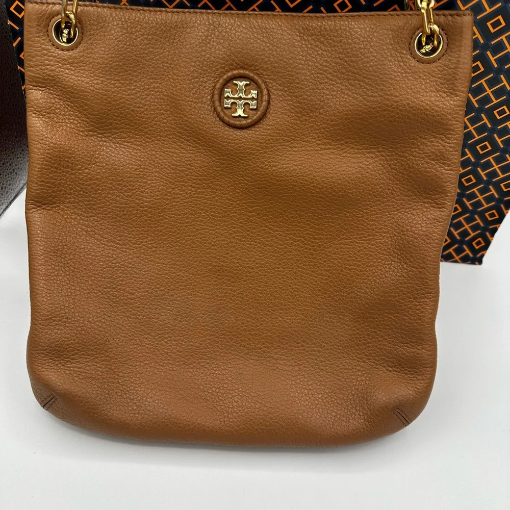 Tory Burch Brown Leather Shoulder or Crossbody Bag with Gold Chain - Picture 2 of 6